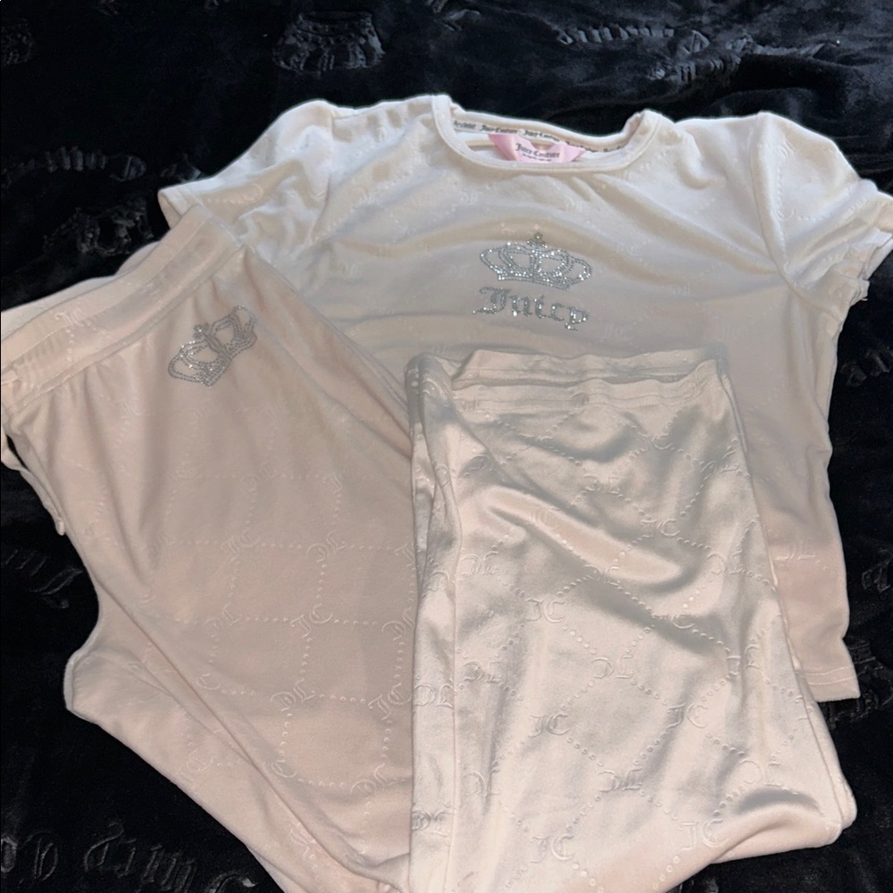 Juicy Couture Cream Rhinestone Crown Pajama Set